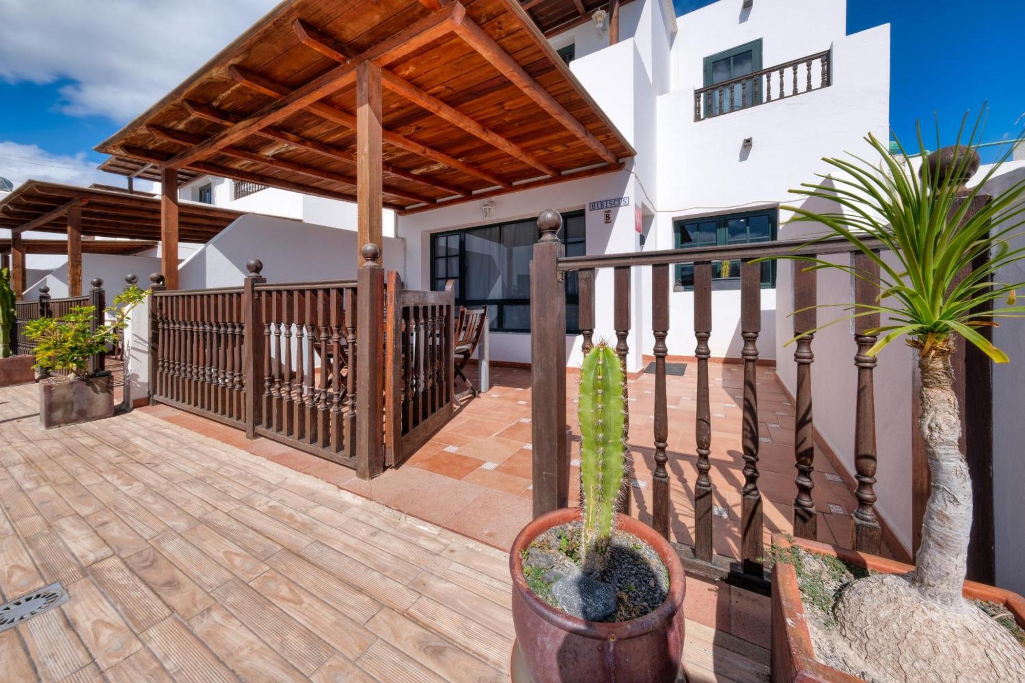 Casa Hibiscus - Shared Pool - Close To Seafront Promenade Пунта-де-Мухерес Экстерьер фото