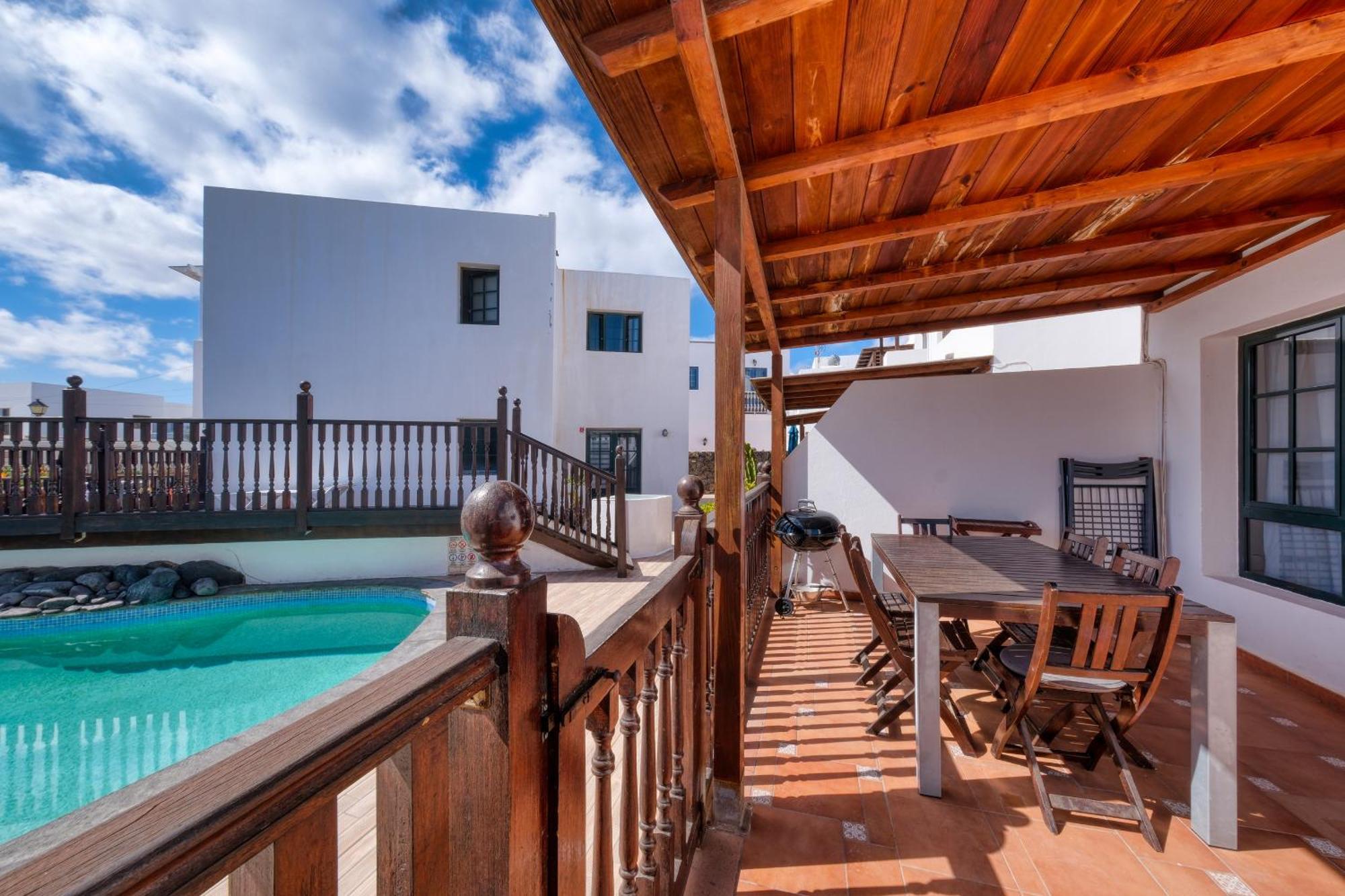 Casa Hibiscus - Shared Pool - Close To Seafront Promenade Пунта-де-Мухерес Экстерьер фото